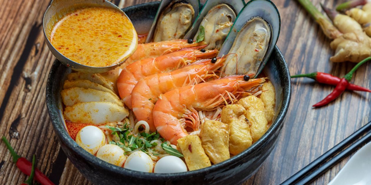 Café 2000 - Millennium Hotels & Resorts - Restaurant Guide