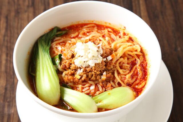 Zenshutoku Marunouchi Building