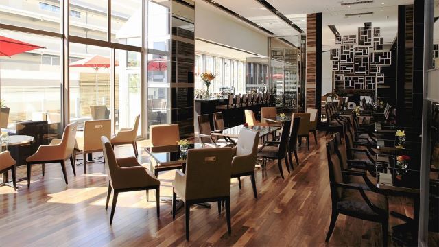 Terrace Cafe Bar / Hotel Trusty Osaka Abeno