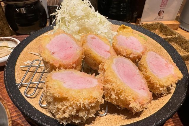 TONKATSU KEITA