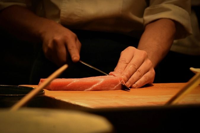 Oysters, Sushi, and Unagi Ittō (OsakaNamba Branch)