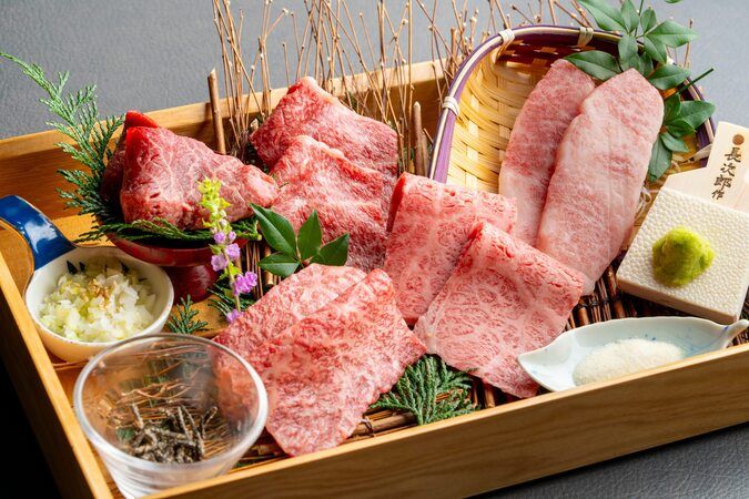Yakiniku Kaiseki Tomoji