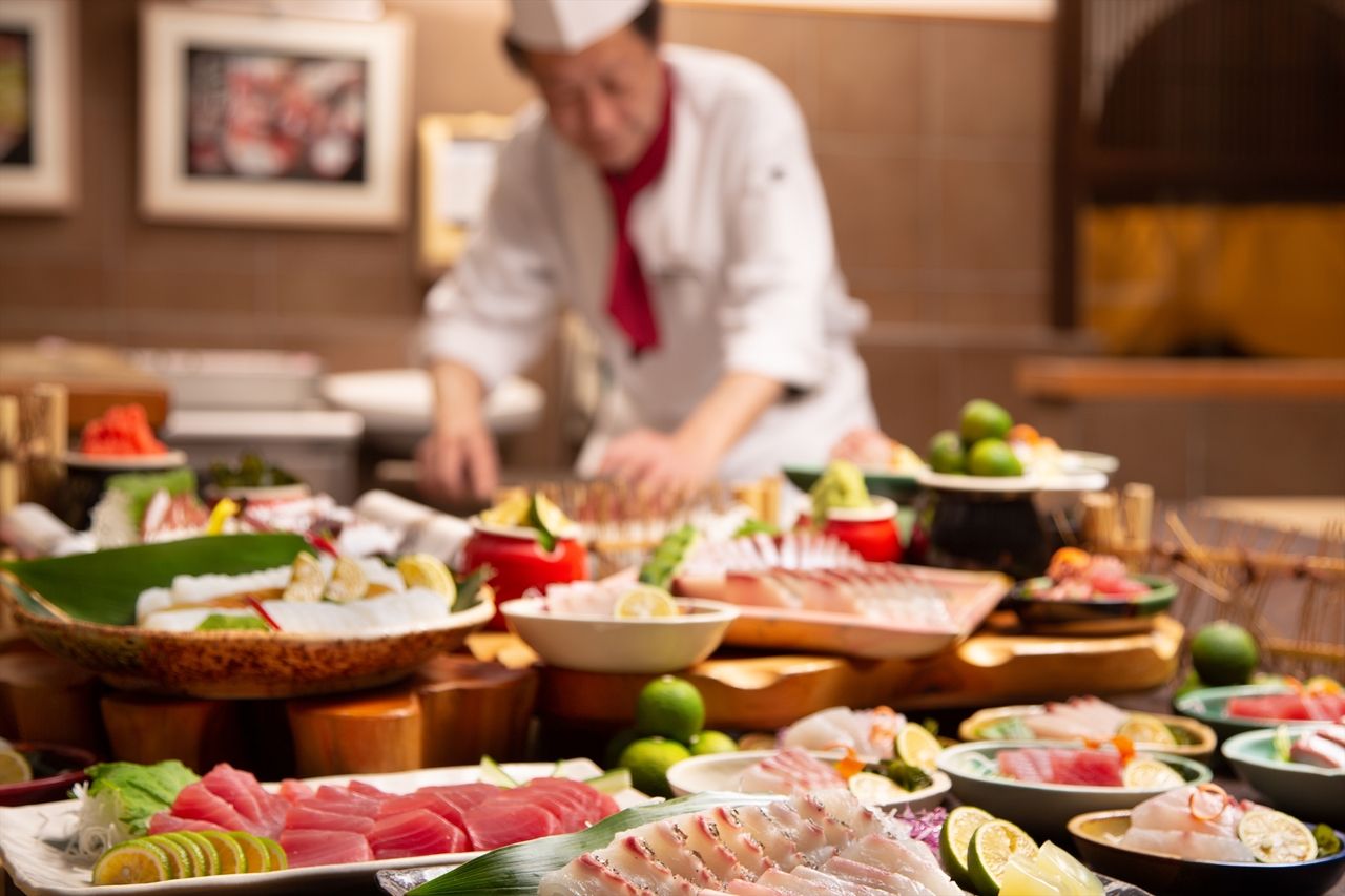 [Day-Use Lunch Plan] Relaxing Natural Hot Springs & All-You-Can-Eat Awa Delicacies! (Adults)