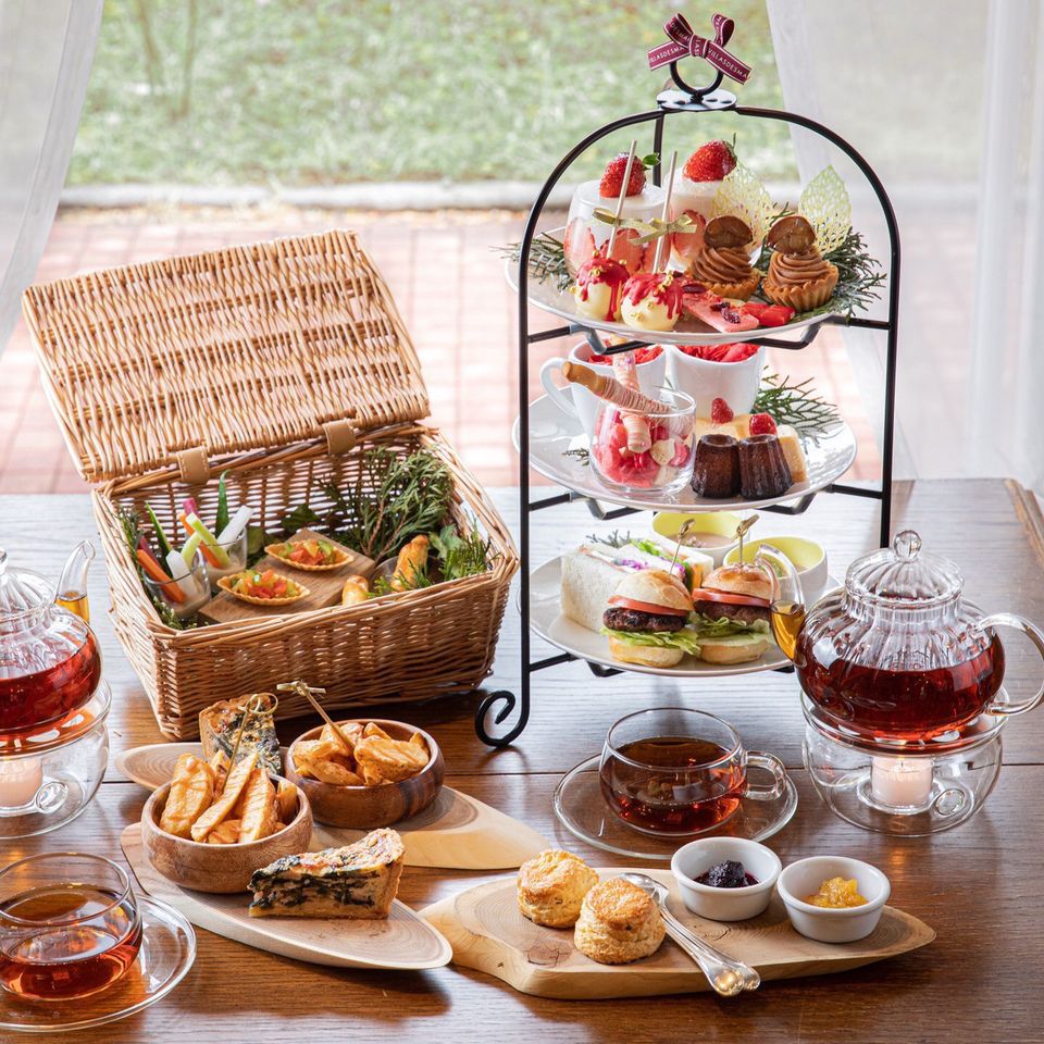 Afternoon tea [¥ 4,200 (tax included)]