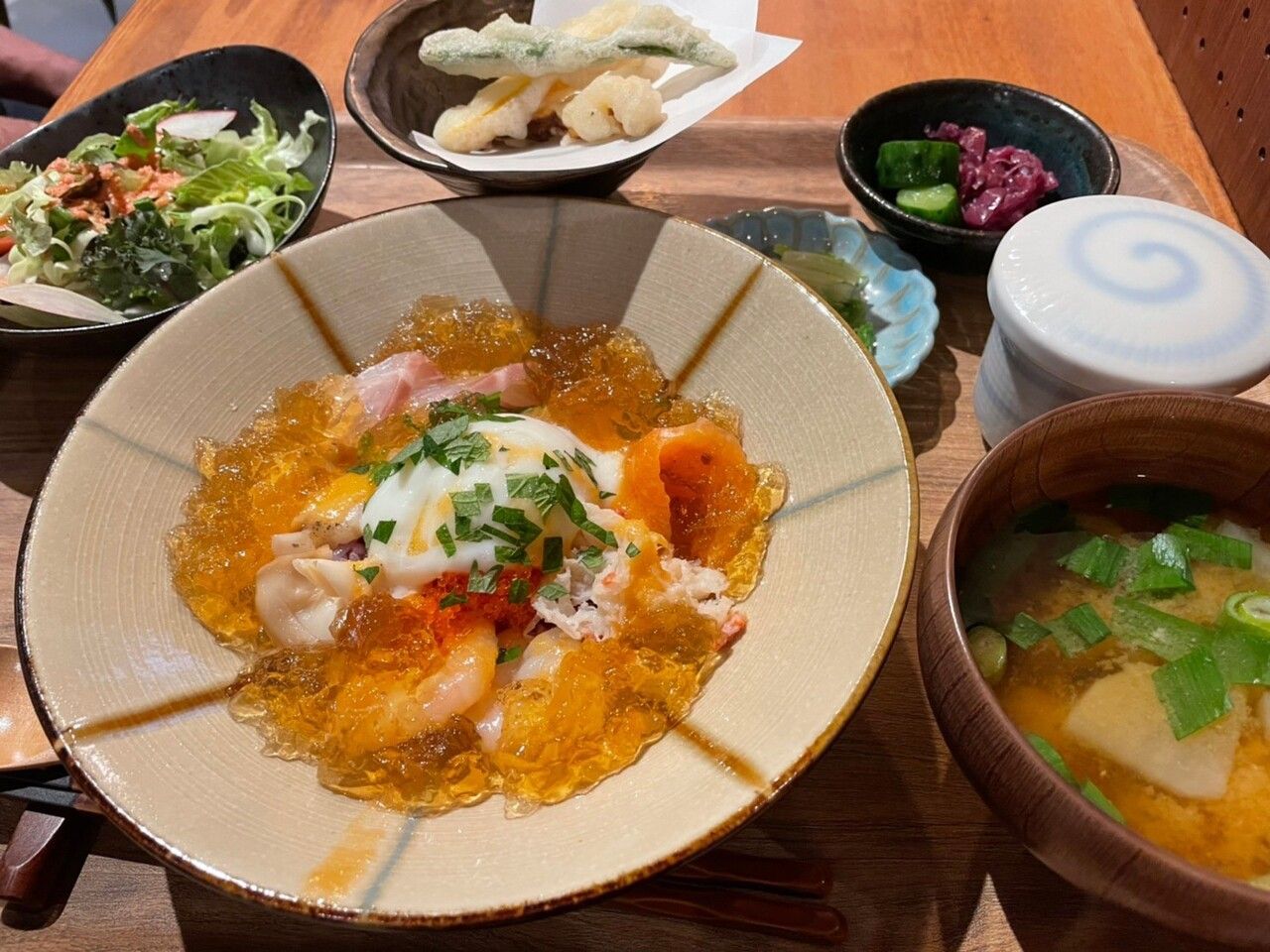 お野菜と旬海鮮の御膳セット