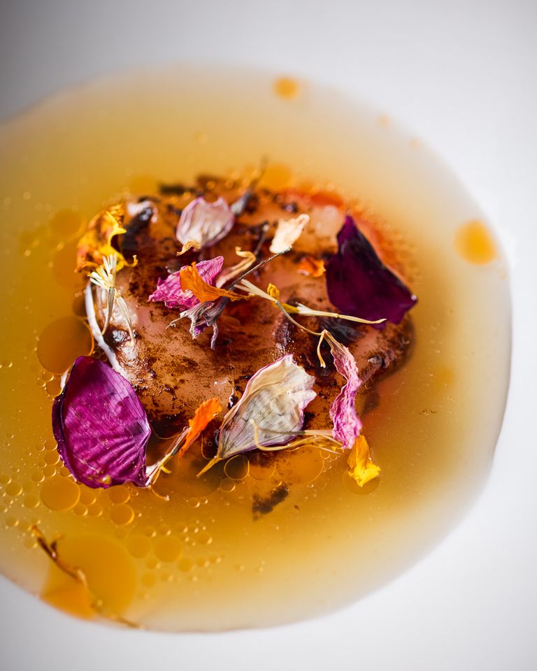 L'eclaireur Special　クリスマス限定　2025珠玉の薪香メニュー　１７時からの部　2名様～