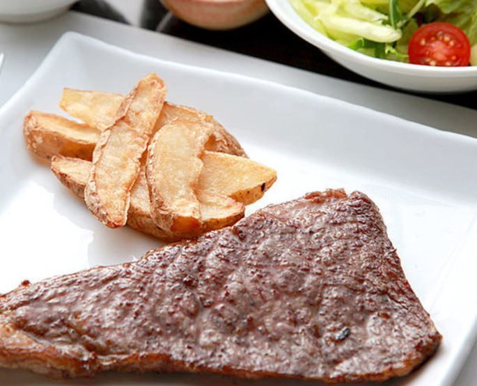 «Lunch» 【1/2 POUND 225 g】Dry Aged Japanese Beef Sirloin Steak
