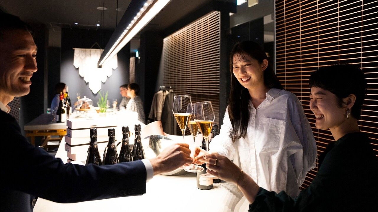 Omakase plan (wine and food included)