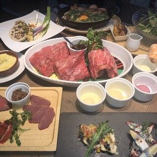 Assorted course of 5 carefully selected steaks including aged Japanese black beef sirloin (11 items in total) ¥9,130