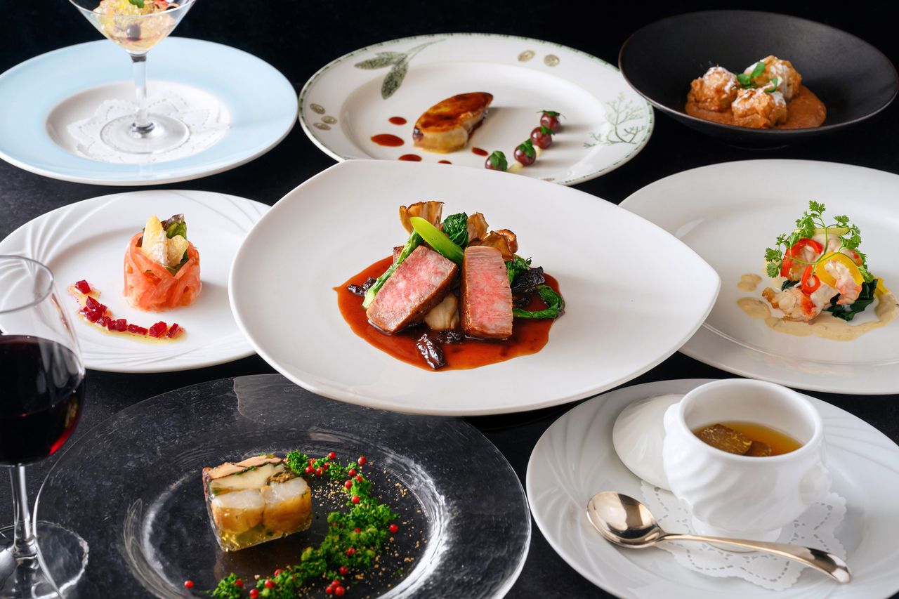 [Special Premium Course] For entertaining or celebrating, 7 luxurious dishes including spiny lobster and Yonezawa beef A5 sirloin, 33,000 yen
