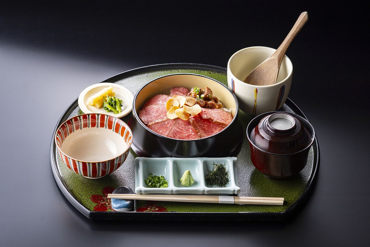 【ランチ】黒毛和牛のひつまぶし＋選べる１ドリンク（平日限定)