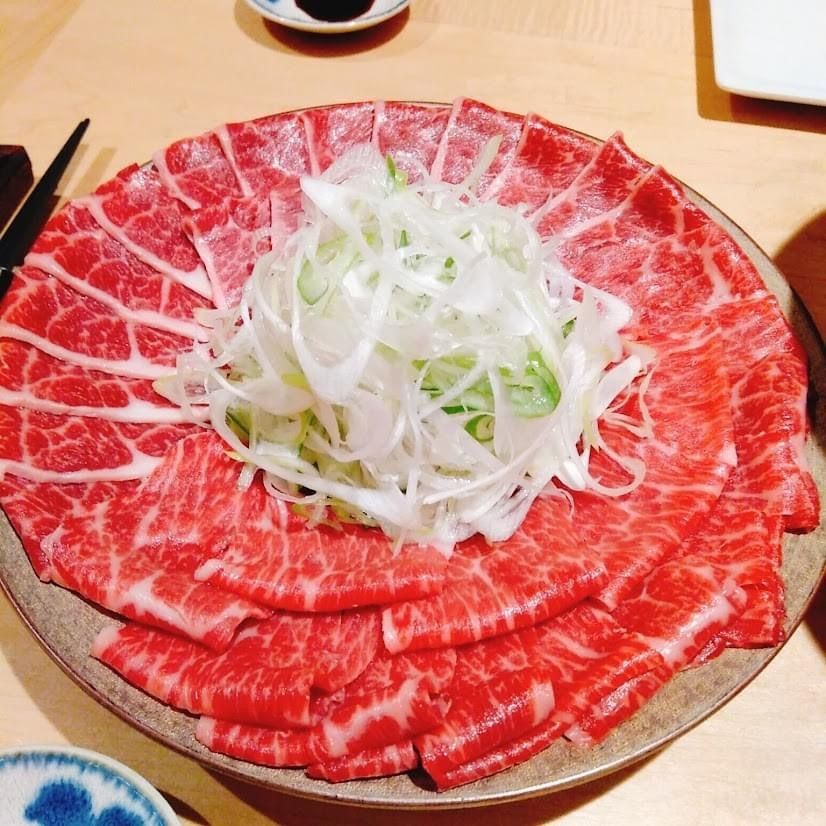 Assortment of two types of premium cherry meat shabu-shabu