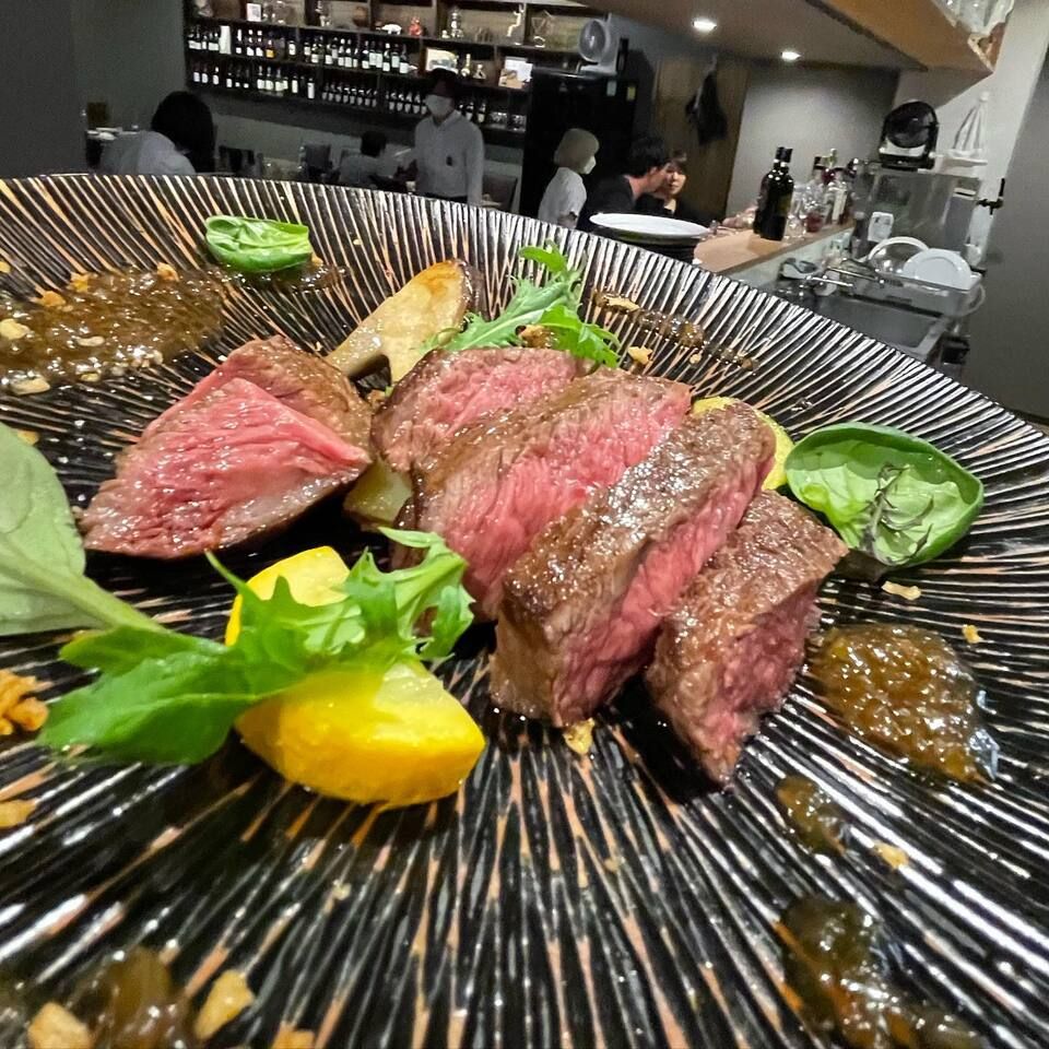 The main course is beef skirt steak and includes 120 minutes of all-you-can-drink.