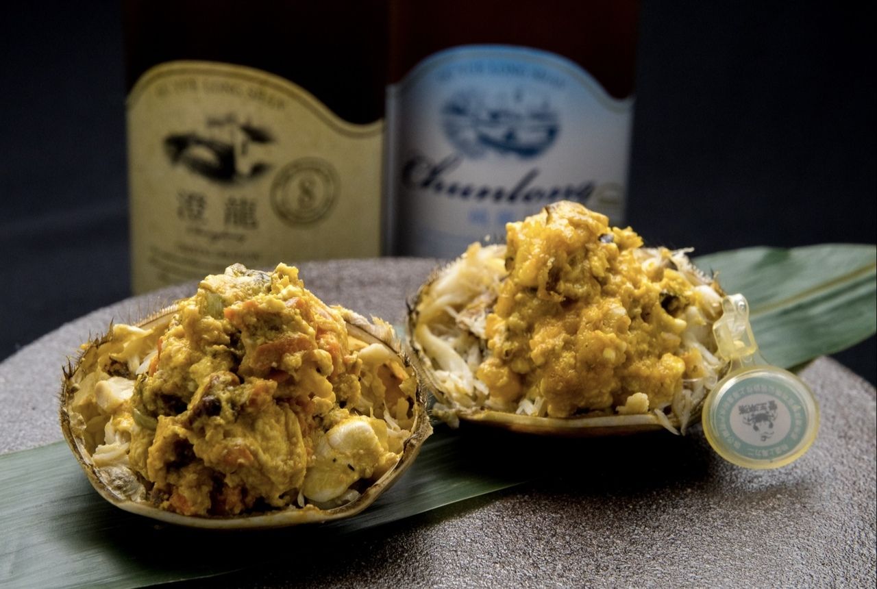 Comparison course of male and female Shanghai crabs