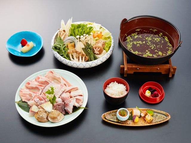 山椒鍋（昼夜ご利用可能）