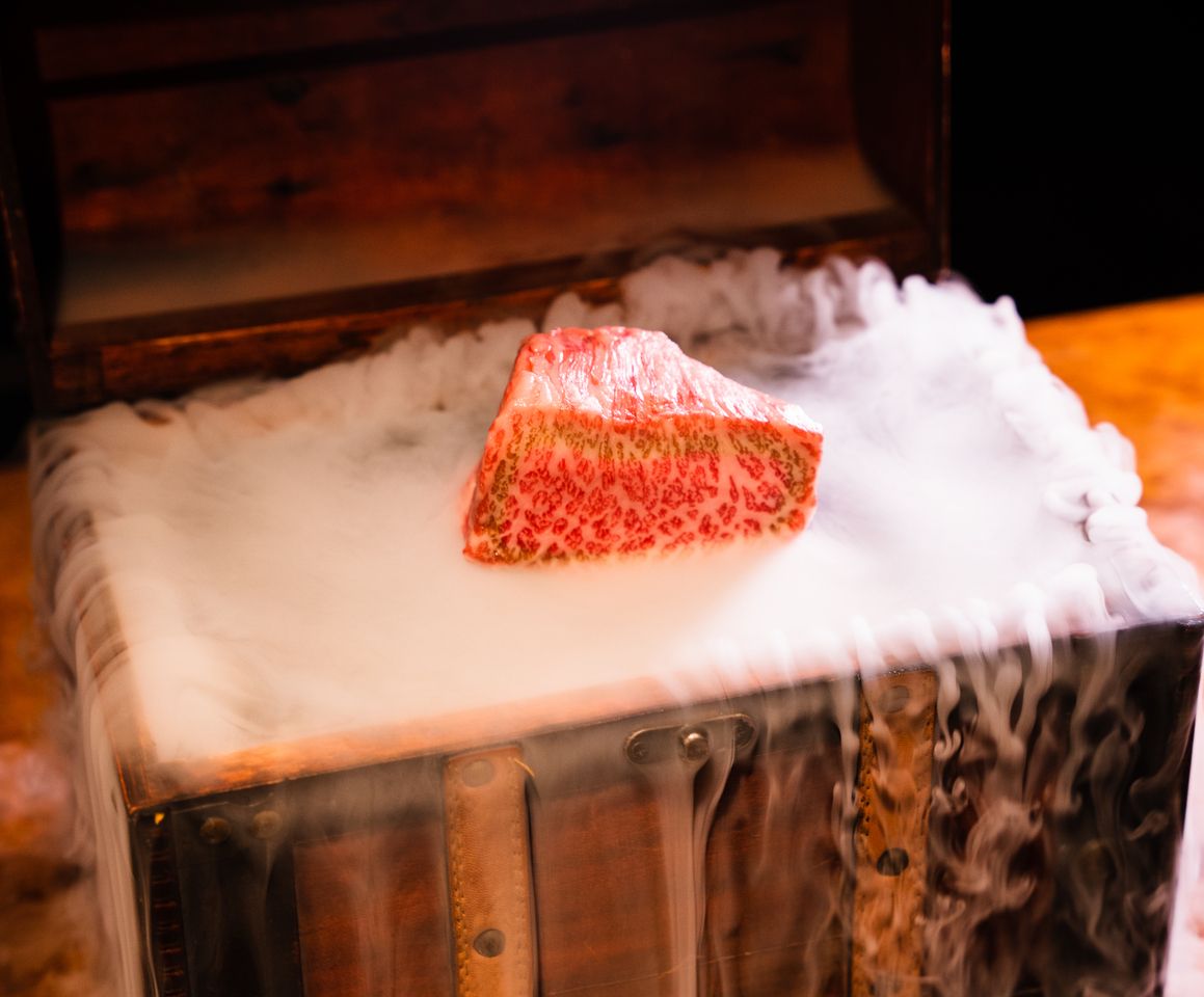 MIYABI Course - Aged domestic beef, matured over time, with a unique taste