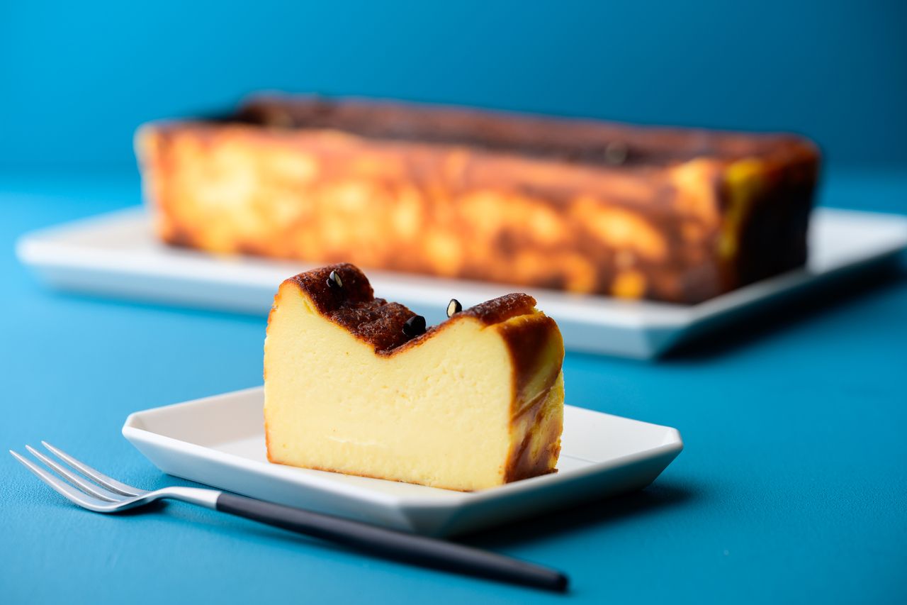 ［冷凍30日保存可能／添加物不使用］大人のバスクチーズケーキ　cake du trois 