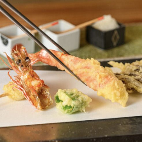 Limited Lunch: Tempura Kaiseki — Yasaka. A special, lunch-only value Tempura Kaiseki.