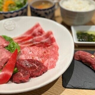 牛肉寿司2貫付きランチセット 3580円