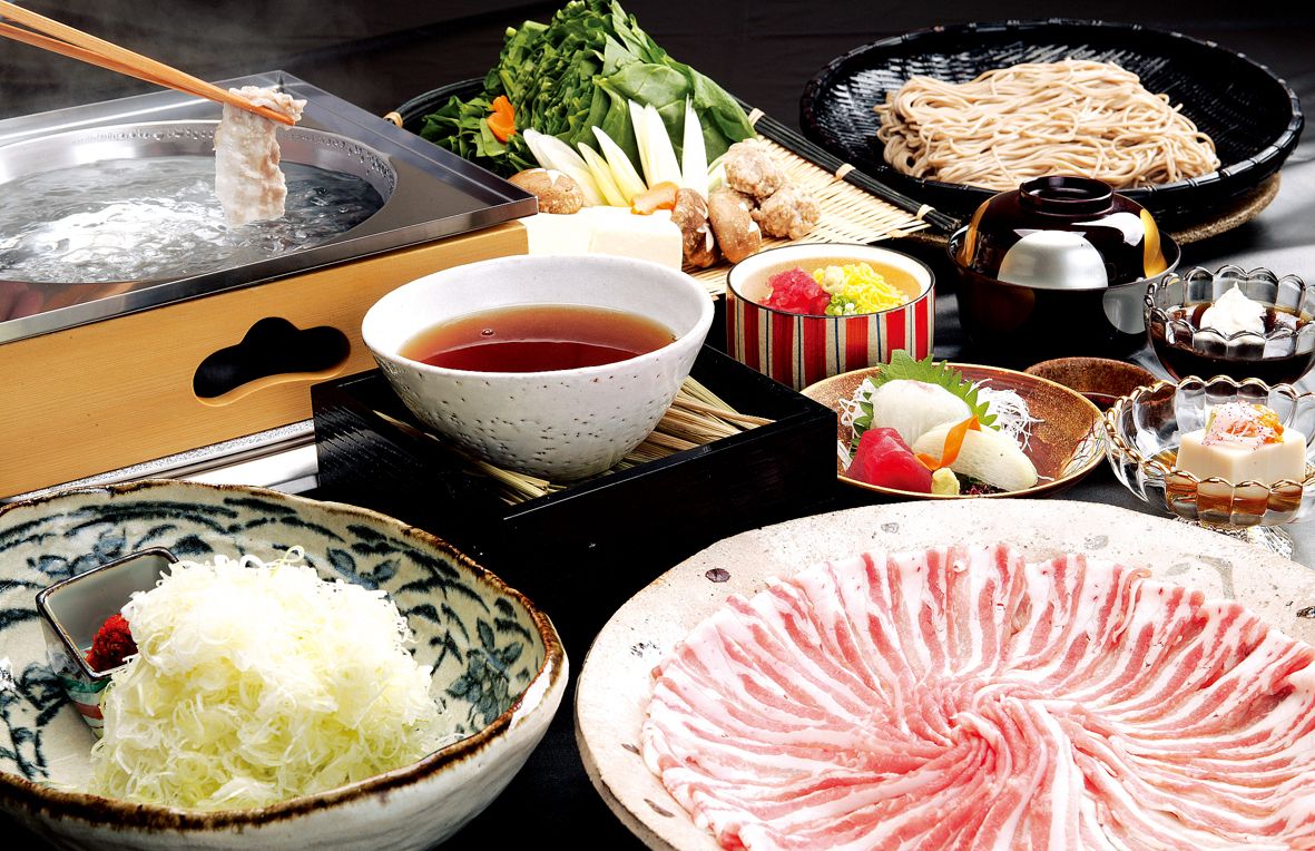 白金豬肉、櫻花鯛、竹筍涮鍋[翡翠]套餐