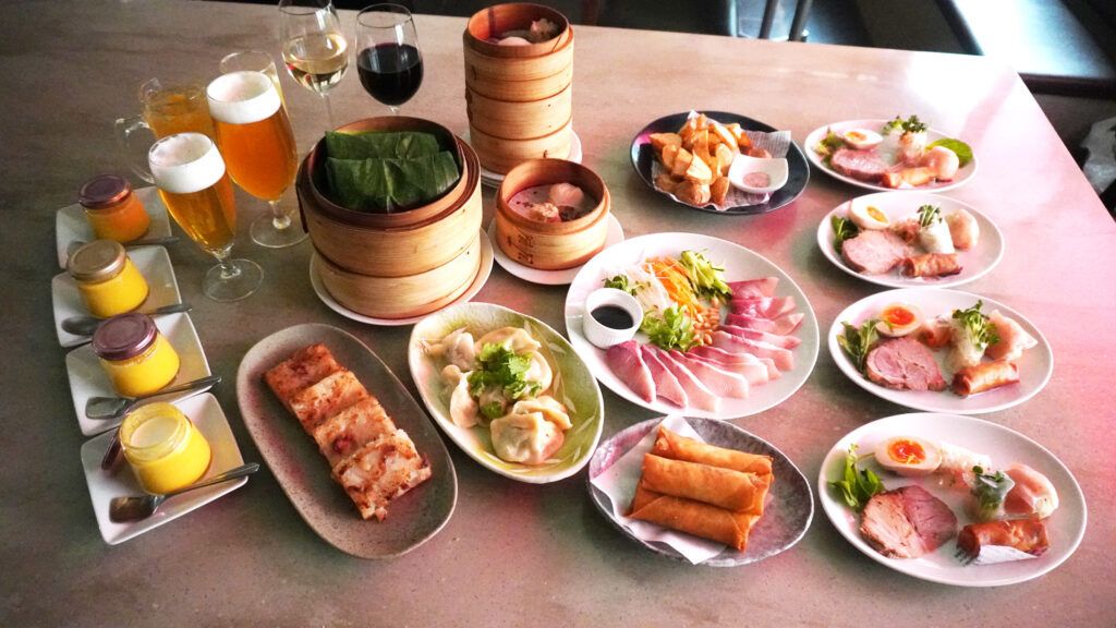 Perfect for welcoming and farewell parties and other banquets! All-you-can-drink course for 8 or more people, includes handmade dim sum and plenty of snacks