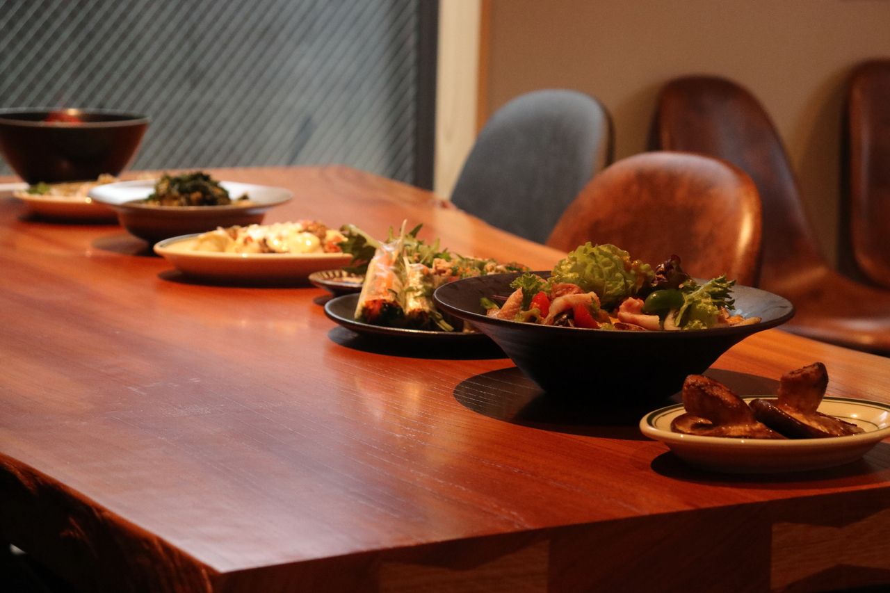 Six-Dish Seasonal Course