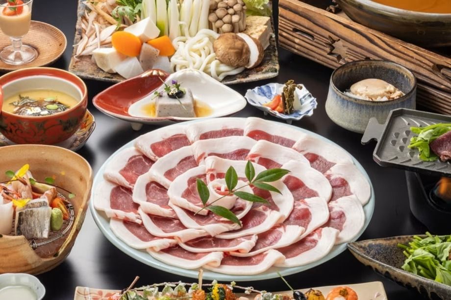 Wild boar hotpot meal course (Top quality loin meat)