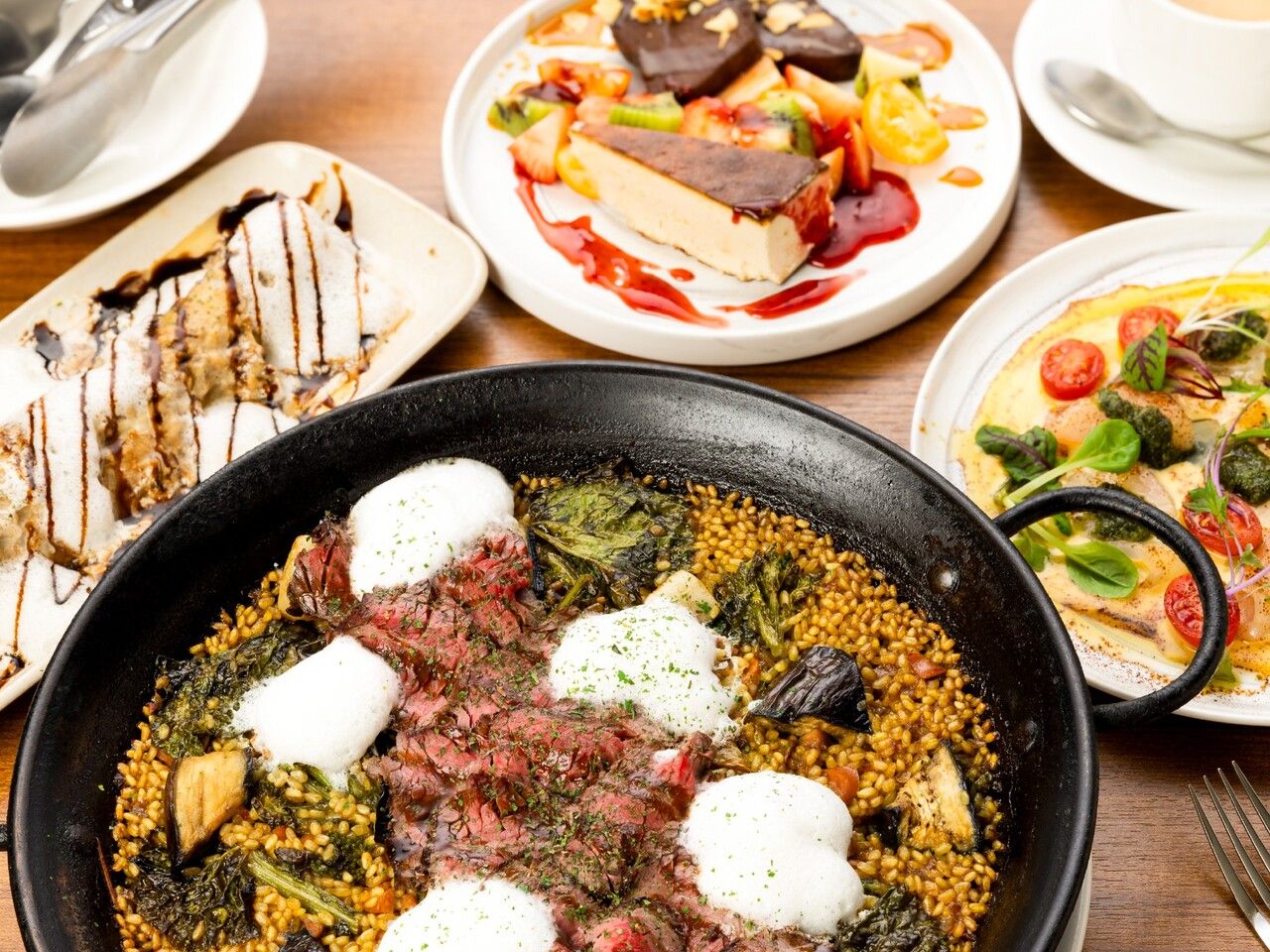 HP限定★公式予約特典付き!!【ランチ｜ベストレート】選べるタパスとパエリャ・デザート・ドリンクのついたベーシックなコース〈クチャレオランチ〉