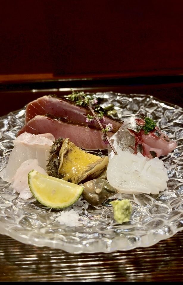 5 Chef's Choice dishes (a la carte also available)