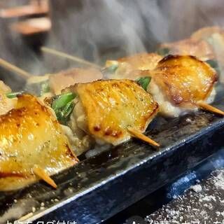 【どろ山コース】比内地鶏や信玄鶏の焼鳥・塩メンチカツ・比内だし中華そばなどが楽しめる全11品