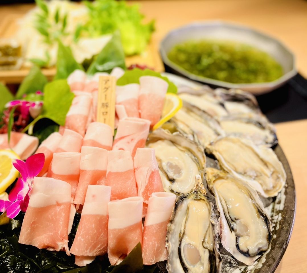 [New Course] Oyster and Agu Pork Seaweed Hot Pot Course