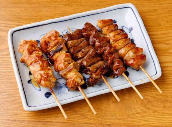 9 dishes including charcoal-grilled chicken and thick cloudy soup cooked in water [2h all-you-can-drink included] 3000 yen (excluding tax)