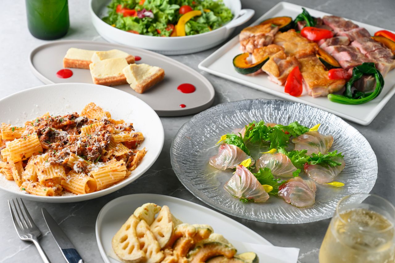 [Party plan with free flow included - 9,091 yen including tax, 10,000 yen including service charge] Perfect for New Year's parties, and farewell/welcome parties. For groups of 4 or more. 7 standard menu items served on a large platter.