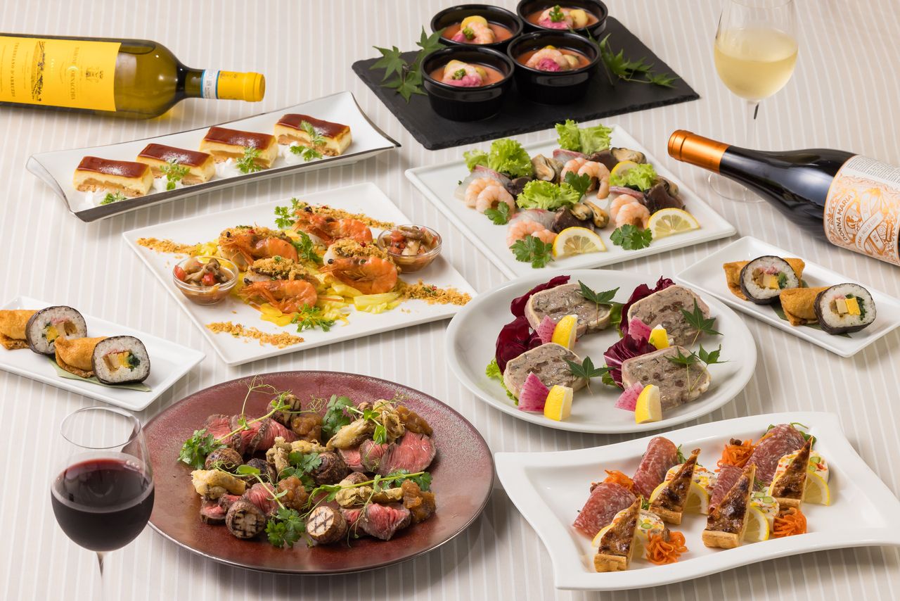 A perfect banquet course using carefully selected seasonal ingredients. Includes 2 hours of all-you-can-drink.