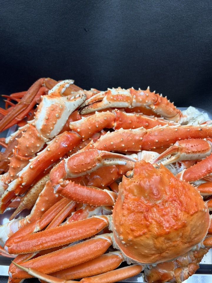 極上たらば蟹・ずわい蟹が食べ放題!!　「GOLDPLAN」（120Min　L.O90Min）