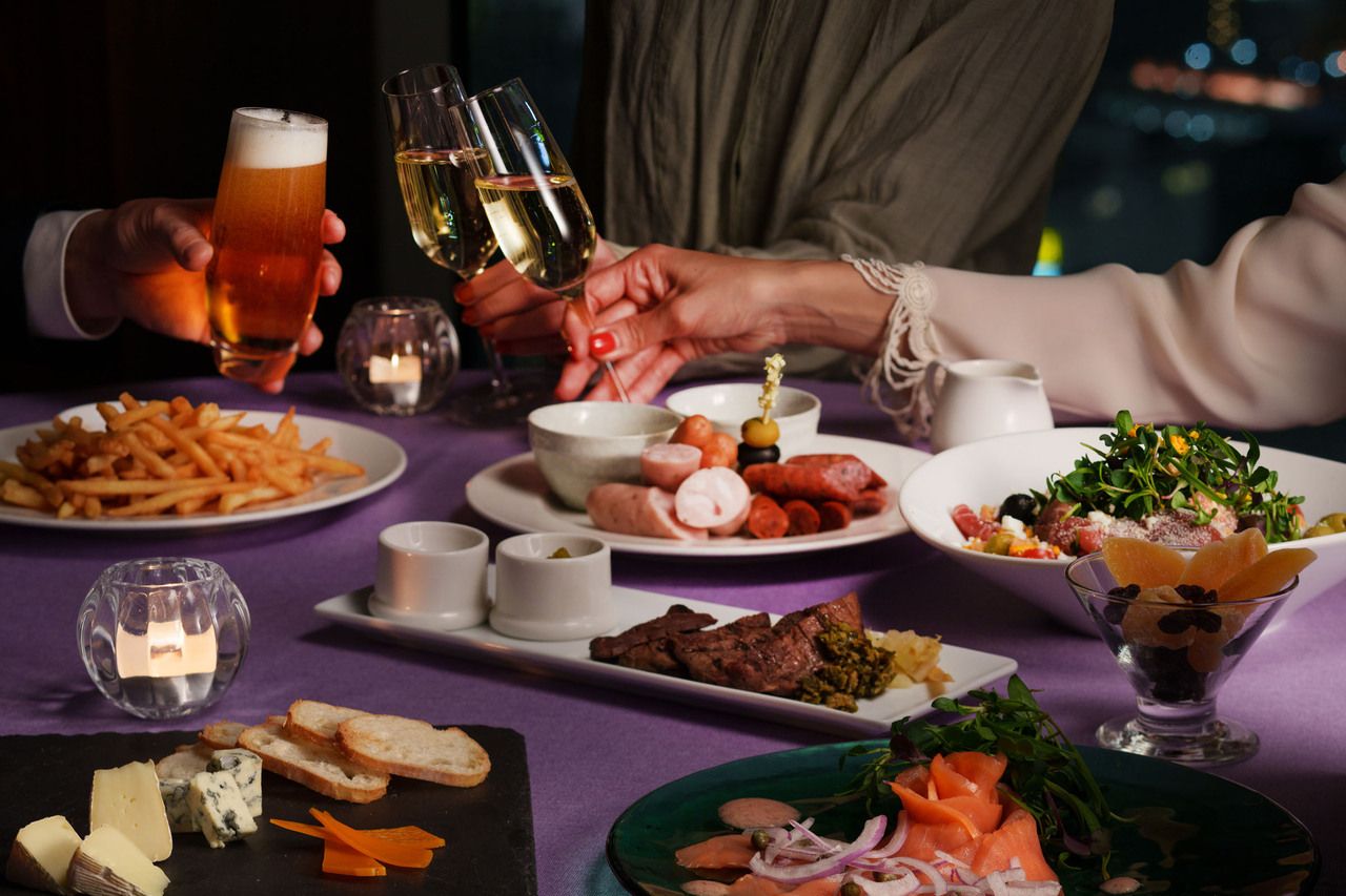 【早飲み一次会プラン】「ギャザリングB」 (6名様より) 料理4品＆フリーフロー【スパークリングワインボトル1本付き】