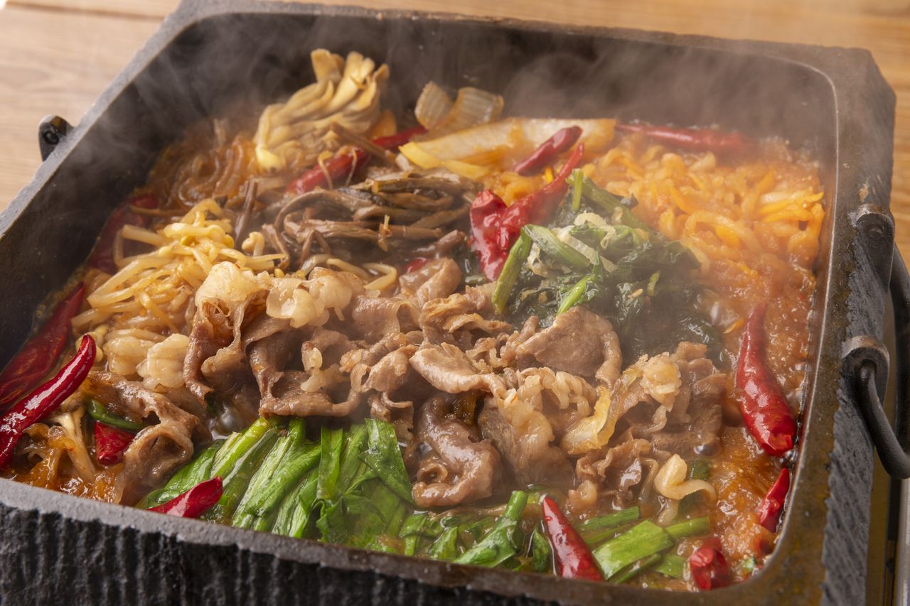 120分飲み放題付き「韓国風和牛すき焼鍋コース」韓国グルメ満載の大満足コース6000円