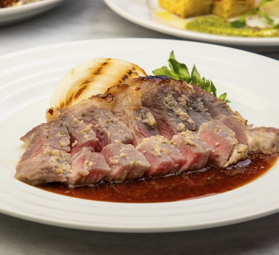 【2時間飲み放題】カジュアルプラン～スイパーシーチキンフリット、熟成豚のローストステーキなど全6品～