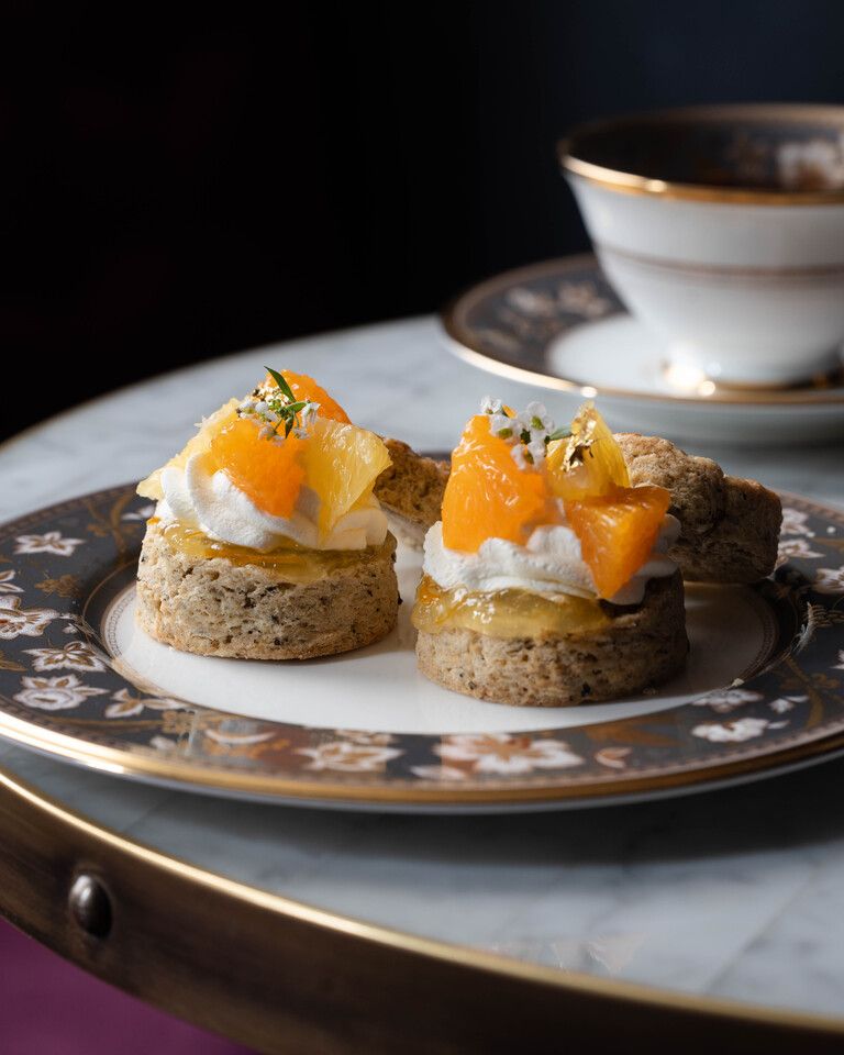 Seasonal scones/tea and citrus fruits (bar time)