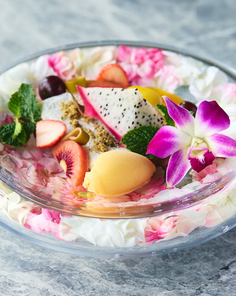 【Lunch Buffet】フラワープレート付！前菜やサラダなど13種＋お米料理+1ドリンク4500