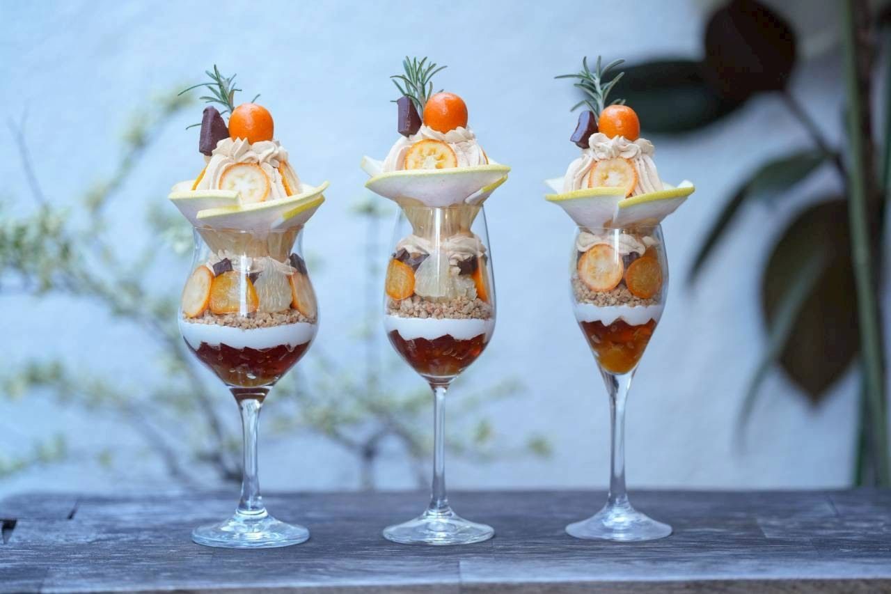 金柑と晩白柚とチョコレートのパフェ (レギュラー)