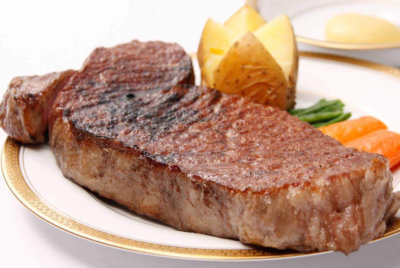 March  Long-term farmed TAJIMA beef steak seasonal course