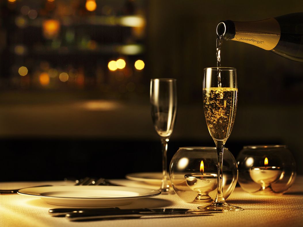 【アニバーサリーコース】乾杯シャンパン+春の食材が彩る、お魚・お肉のWメイン。黒毛和牛ほか全7品