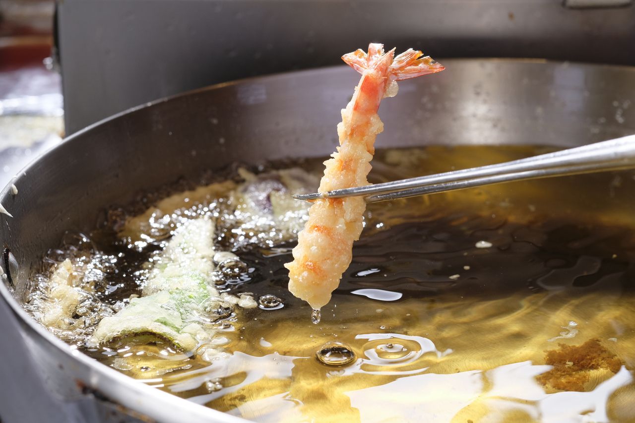 Lunch Tempura Course "Yasaka" (10 Tempura Items)