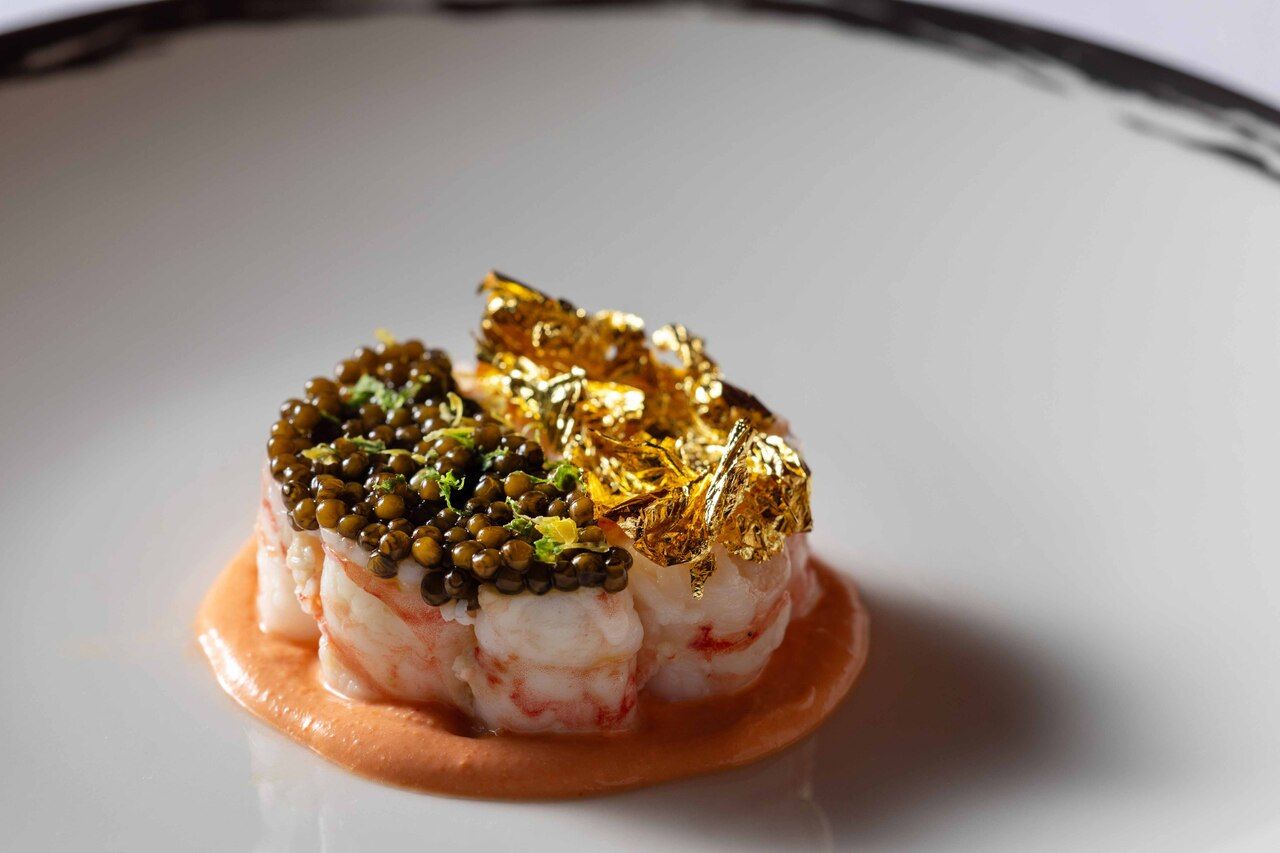 【Lunch Course - 4 dishes】Two Starters・Main・Dessert・Welcome Glass Champagne