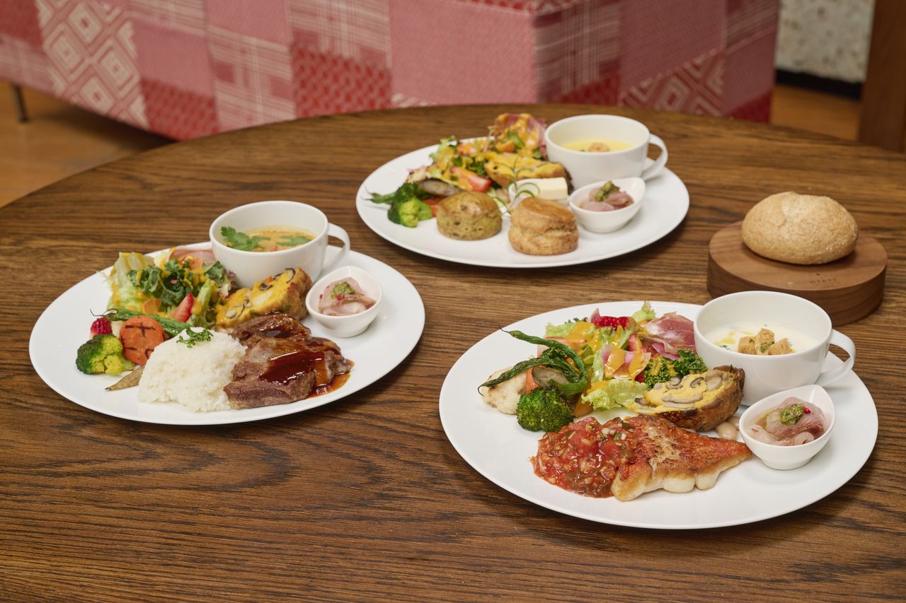 リビングルーム-ランチセットメニュー