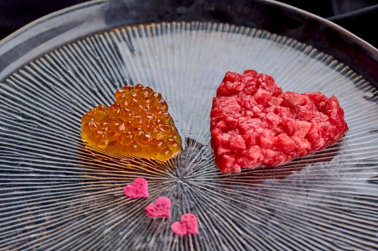 [Ushimitsu Kirameki Course] Today is meat day! We have prepared a course to enjoy on such a day. Starting with our Wagyu beef yukhoe, we offer 9 types of carefully selected yakiniku to be enjoyed with special condiments!