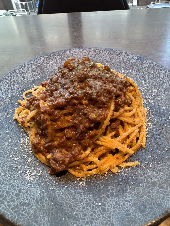 【3月限定】牛肉たっぷりボロネーゼパスタ