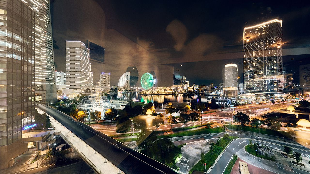 【窓側確約】みなとみらいの夜景を眺めながら楽しむ！前菜からシェフ特製のメインディッシュ、デザートプレート付きのアニバーサリーコース