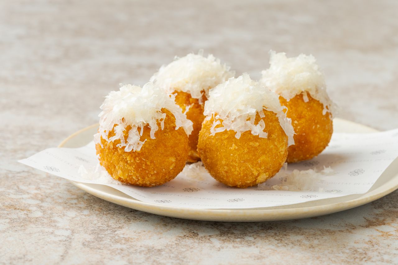 【Web予約・11:30限定/乾杯ドリンク付】【Lunch/Menu Almuerzo】4皿のショートコース